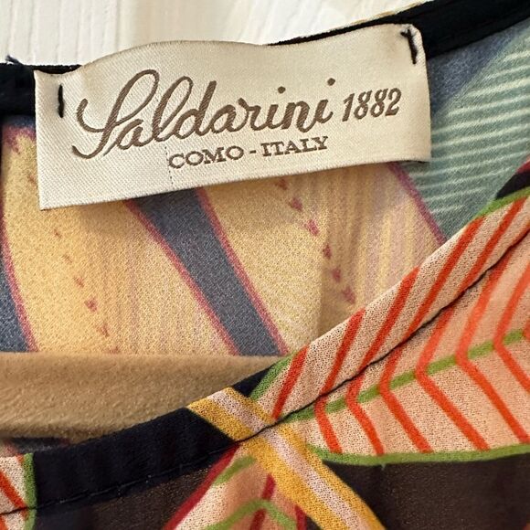 Summer top  - Picture 2 of 3